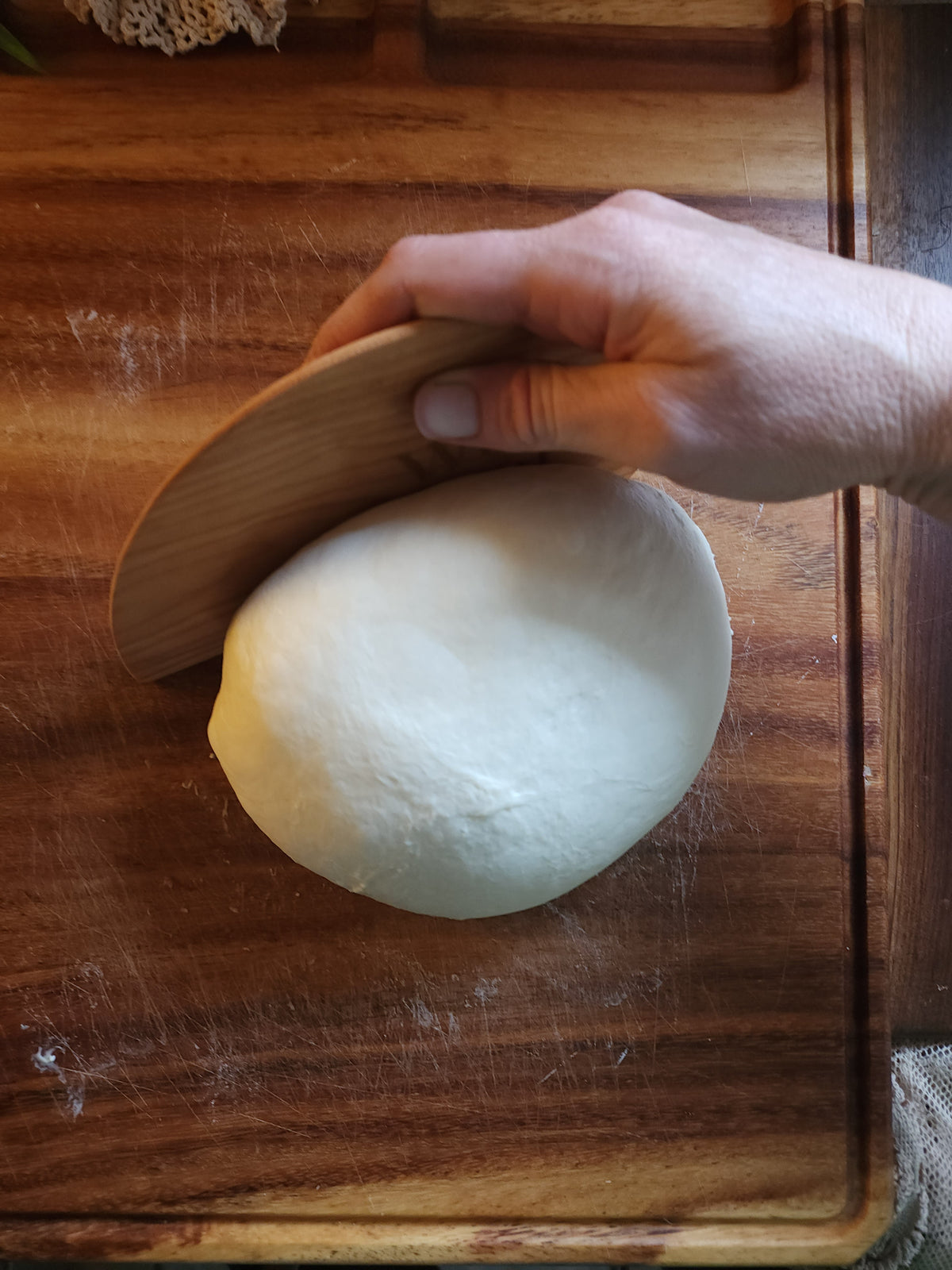 Shaping bread dough with The Edge