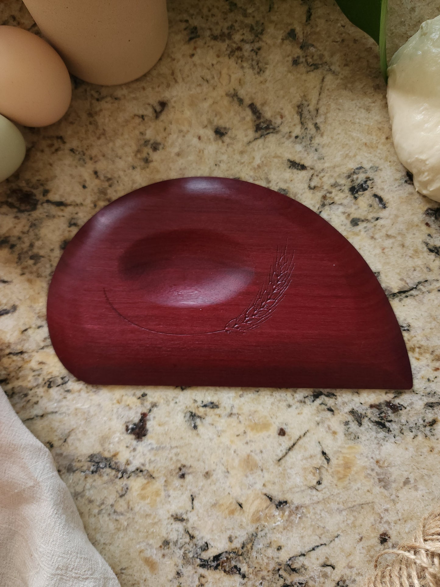 The Edge: Bench'N Bowl Scraper